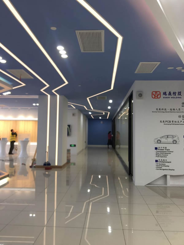 汽车展厅装修2.jpg